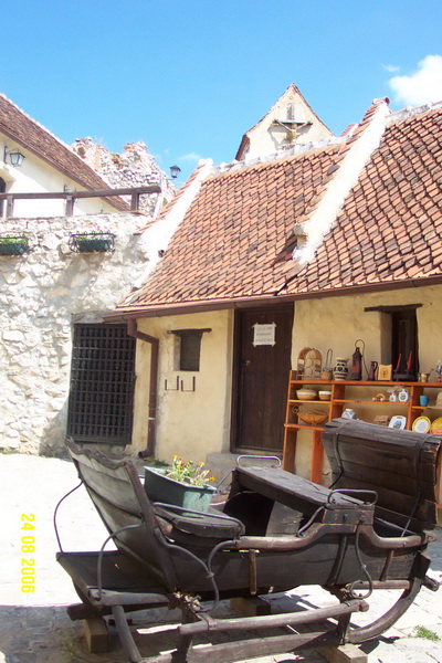 2006-08-24 12-06-06.JPG - 2006-08-U-RO>Bran Ri Sinaia-Festung Rasnov